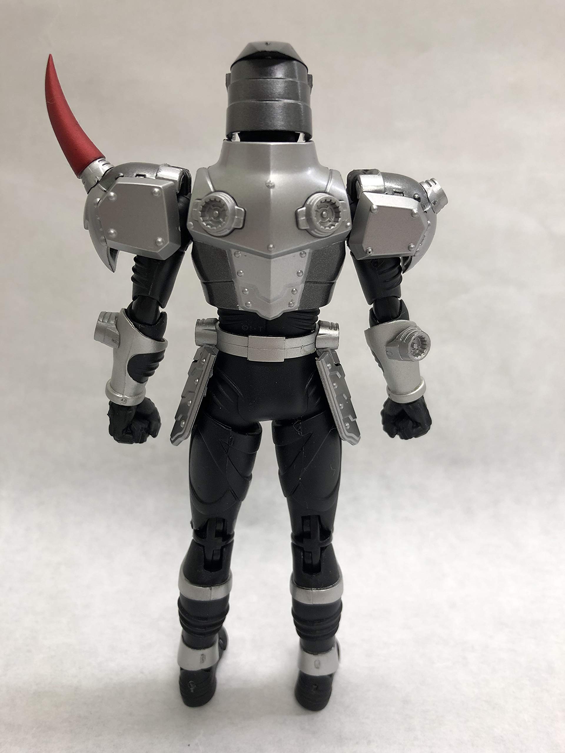 Amazon.co.jp: S.H.フィギュアーツ 仮面ライダー龍騎 仮面ライダーガイ