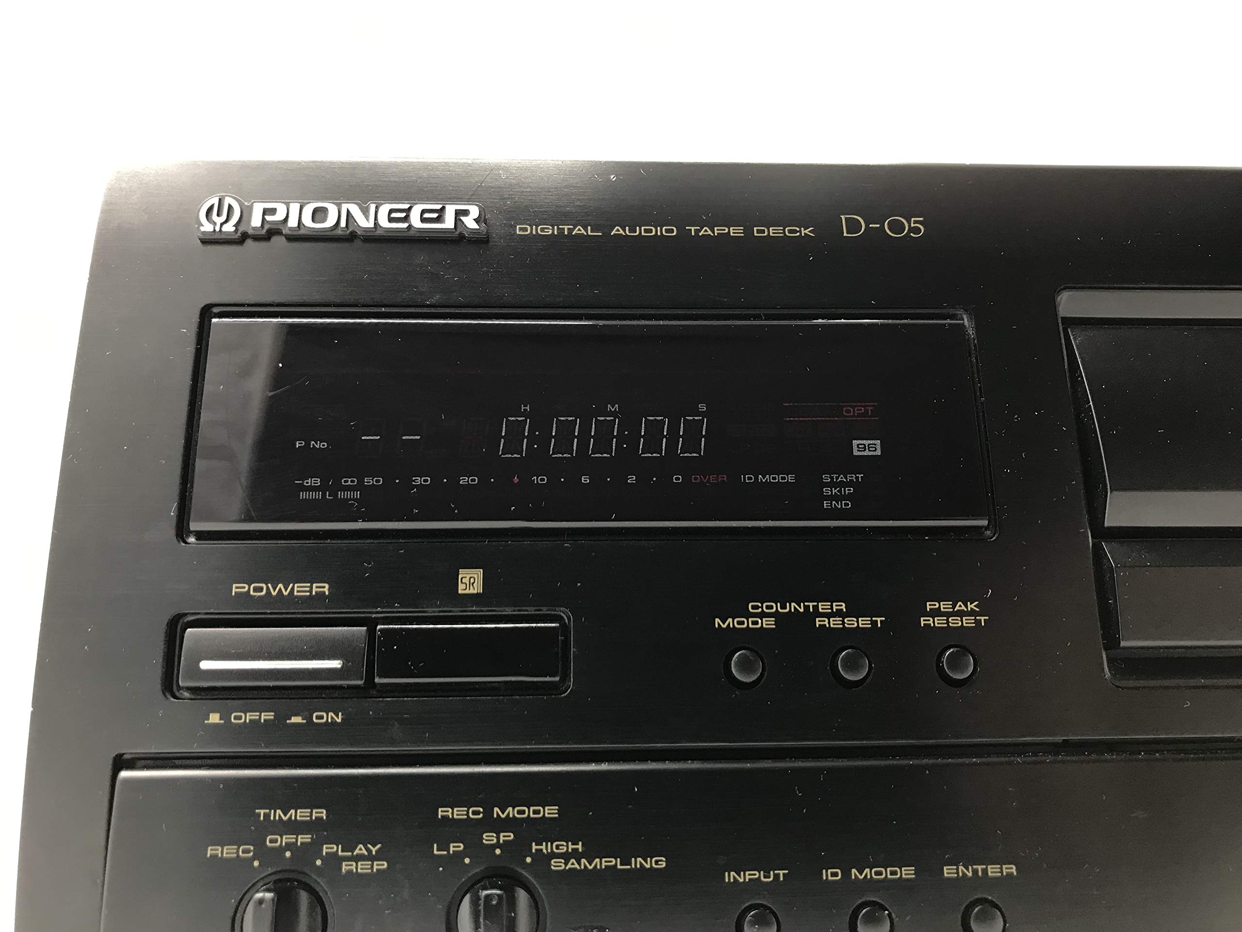 Amazon | Pioneer D-05 DATデッキ | Pioneer | カセットデッキ