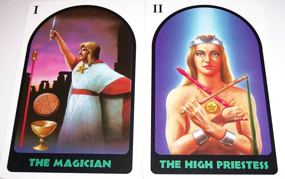 秘密のタロット・カード |本 | 通販 | Amazon