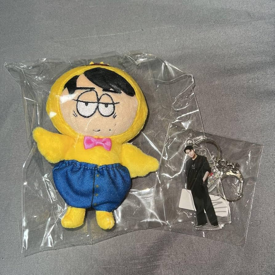 Amazon.co.jp: ONE N' ONLY ワンエン ぬいぐるみ 関哲汰 TETTA : おもちゃ