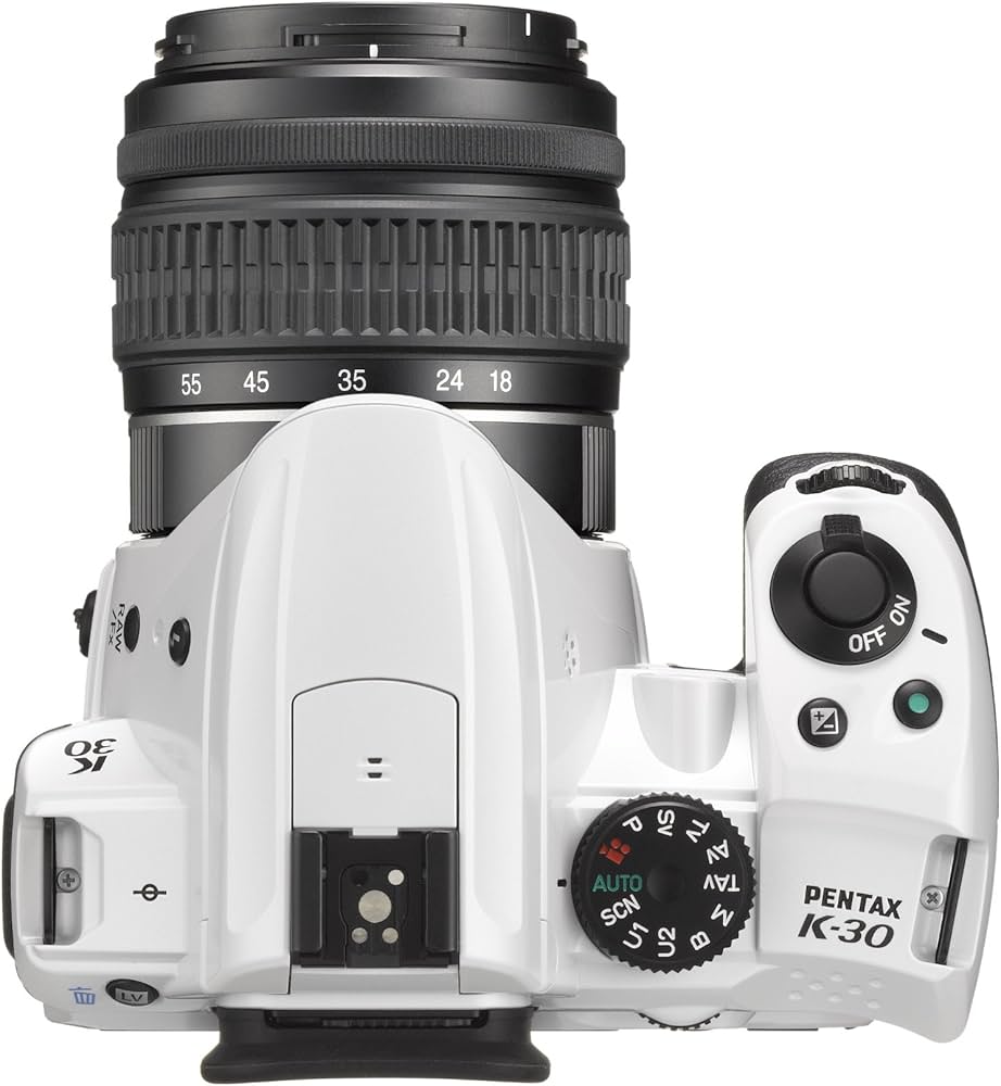 Amazon | PENTAX デジタル一眼レフカメラ K-30 レンズキット [DAL18