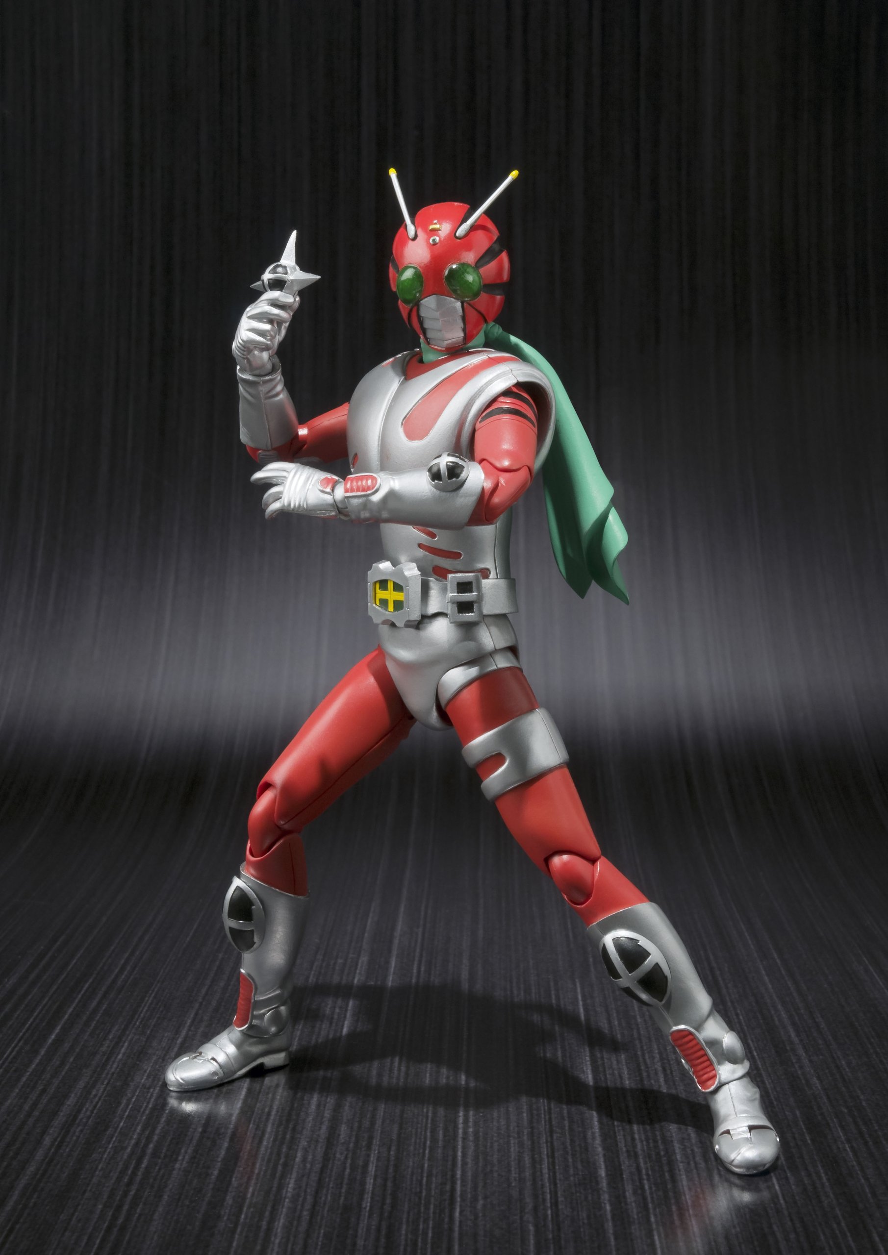 Amazon.co.jp: TAMASHII NATIONS S.H.フィギュアーツ 仮面ライダーZX