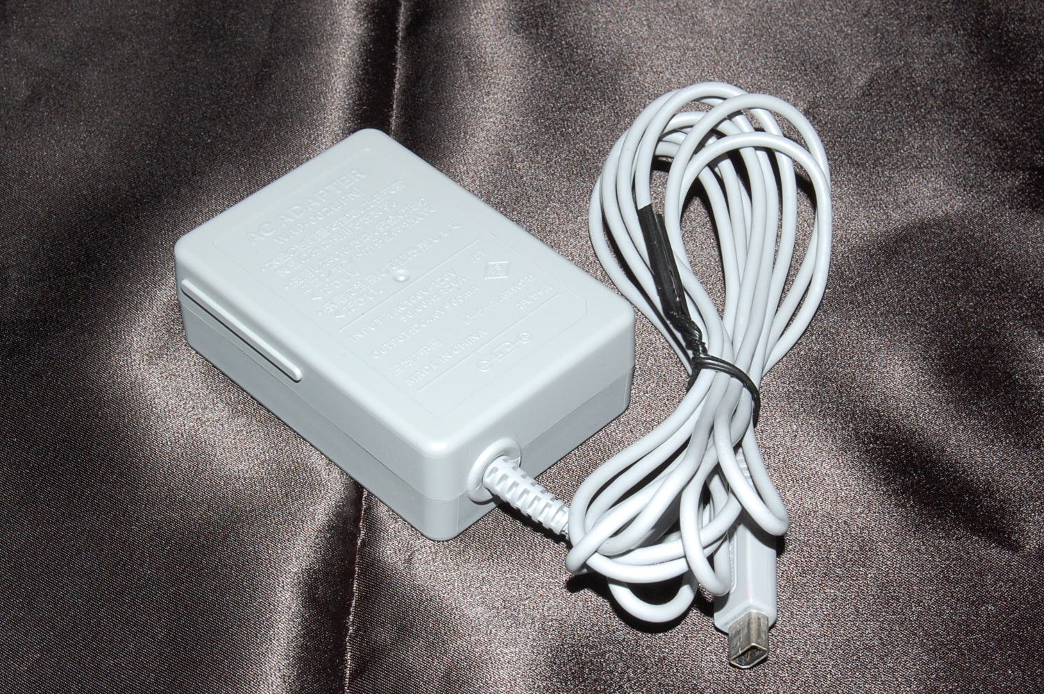 Amazon.co.jp: ニンテンドーDSi LL ブルー【メーカー生産終了】 : ゲーム