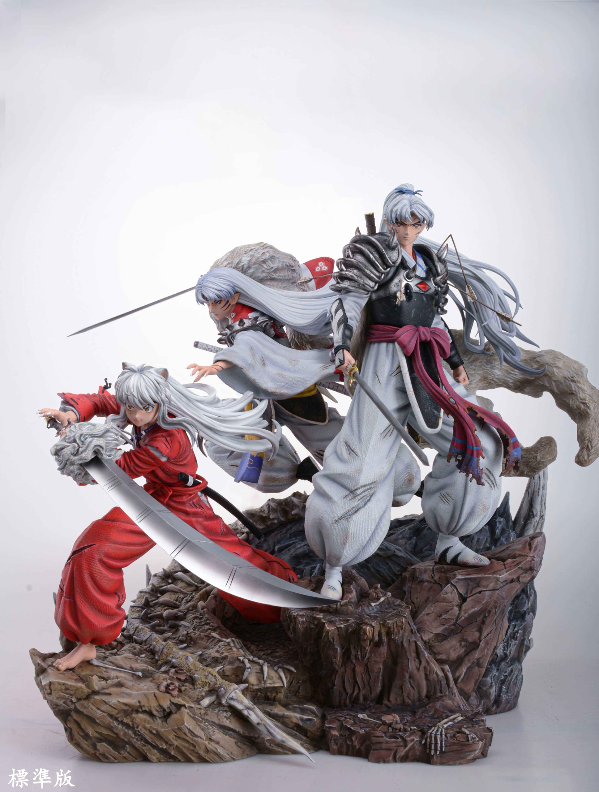 Amazon.co.jp: 犬夜叉 殺生丸 闘牙王 フィギュア 1/5スケール 塗装済み