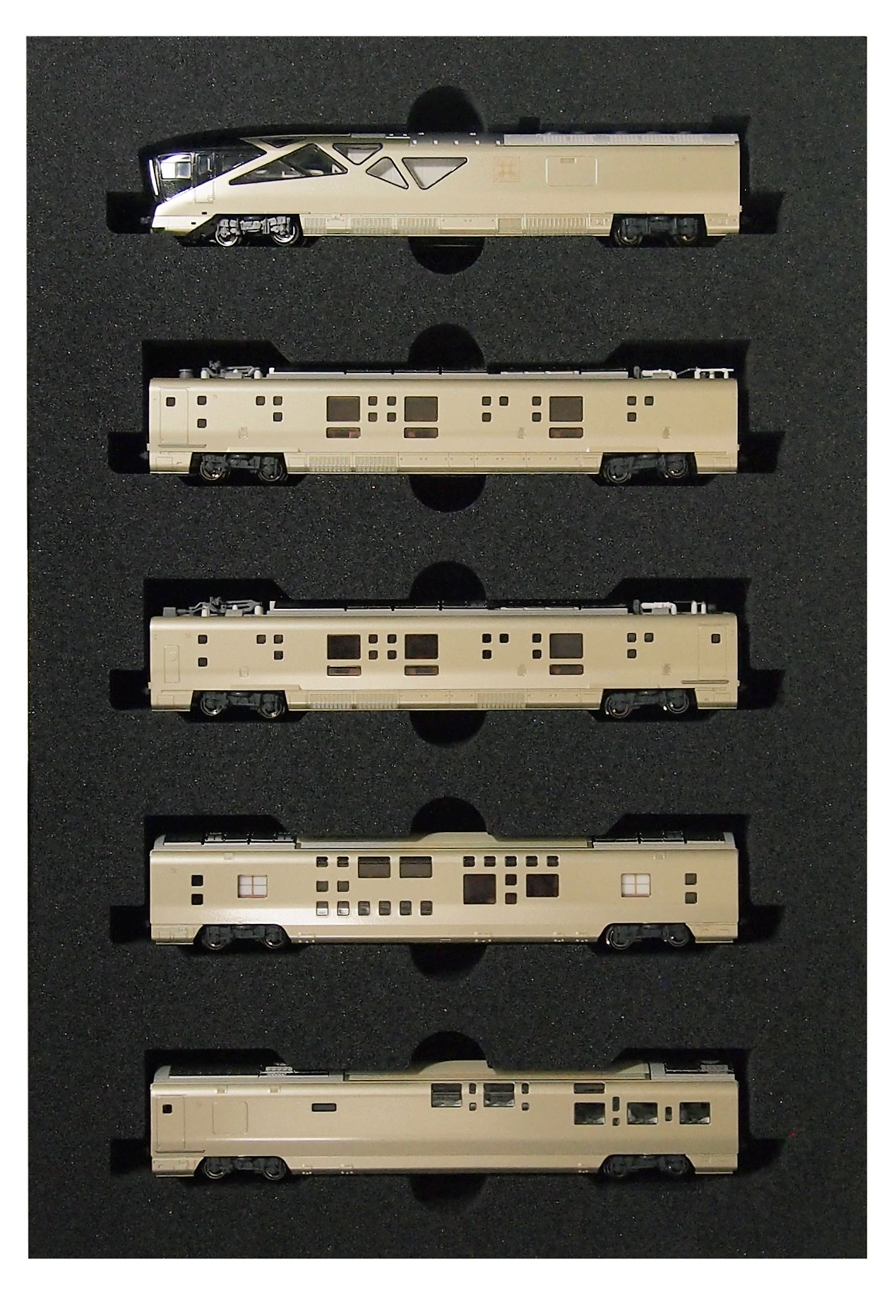 Amazon | KATO Nゲージ E001形 TRAIN SUITE 四季島 10両セット 10-1447