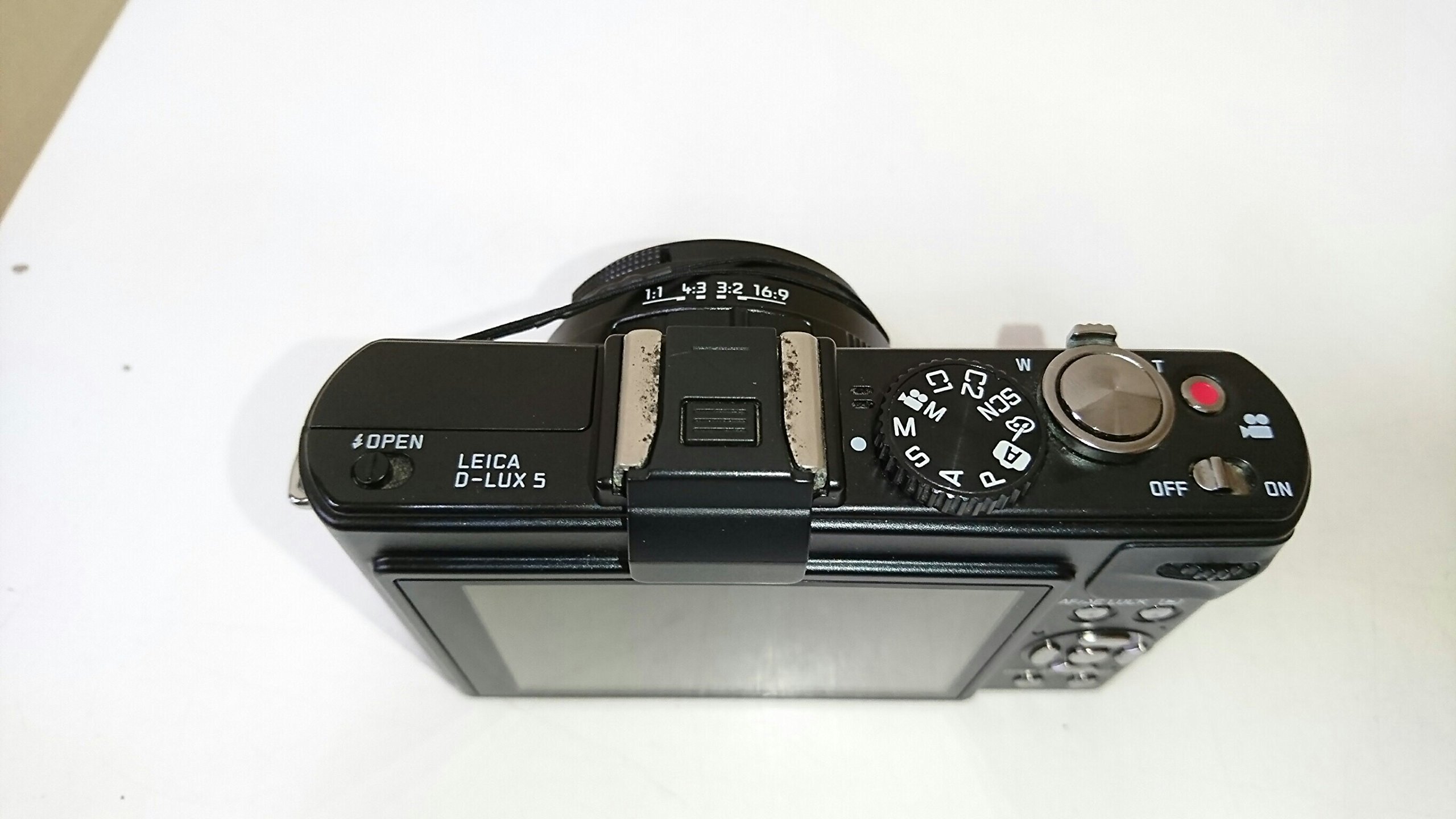 Amazon | ライカD-LUX5 | コンパクト 通販