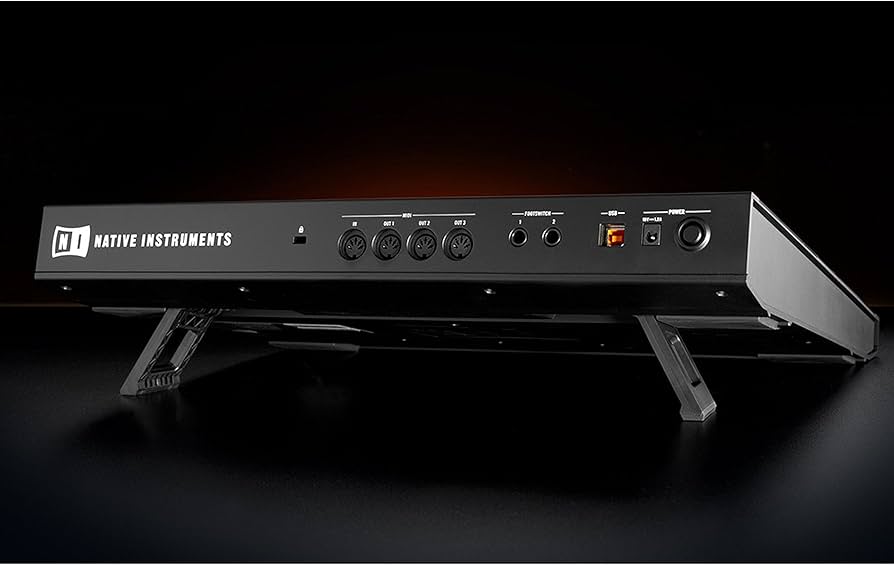 MASCHINE STUDIO サンプラーNI製品 DAW MASCHINE STUDIO サンプラーNI