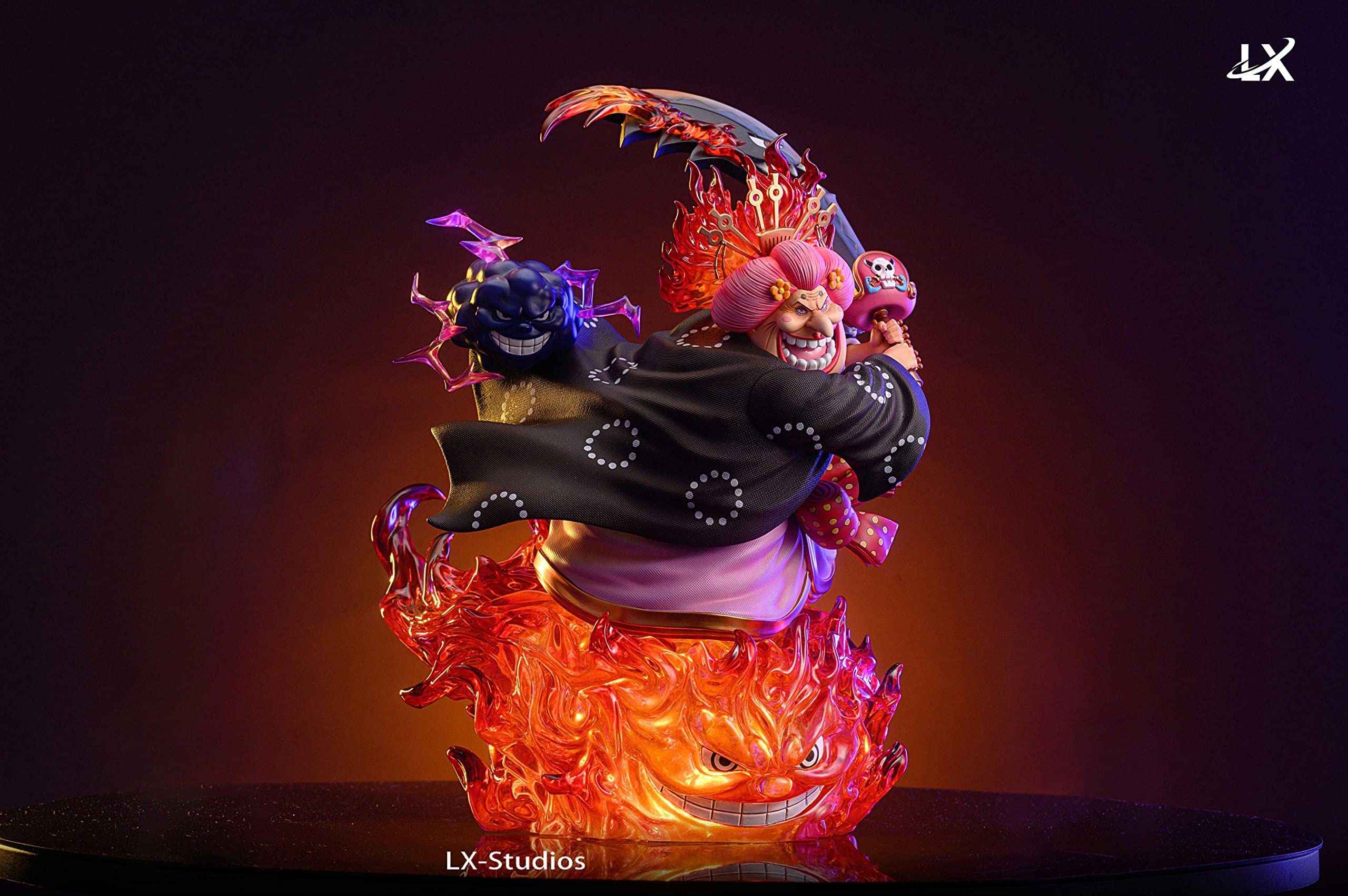 Amazon.co.jp: シャーロット・リンリン ビッグ・マム フィギュア 1/8