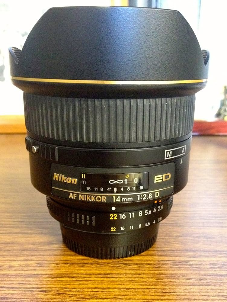 Amazon.co.jp: Nikon 14Mm F2.8D Af Nikkor Lens : 家電＆カメラ