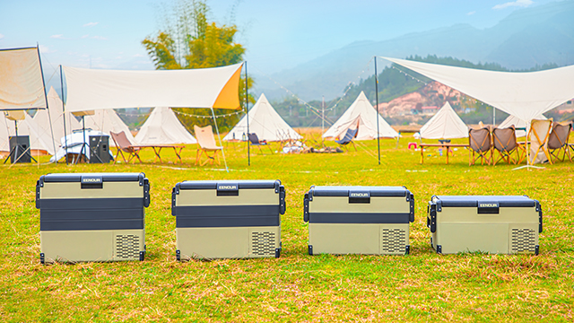 新品ジャンク品 EENOUR S32 32L冷蔵庫 12/24V 車載冷蔵庫 ジャンク