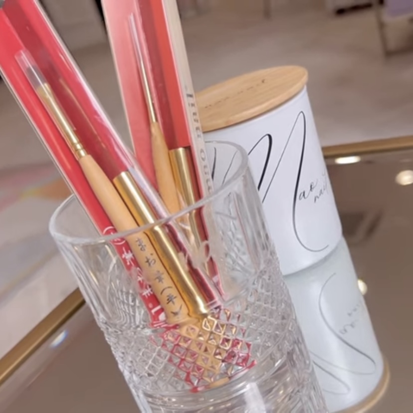 ジェルネイルに必要な筆の数は？ ｜mao nail｜Beauty Nail Brand