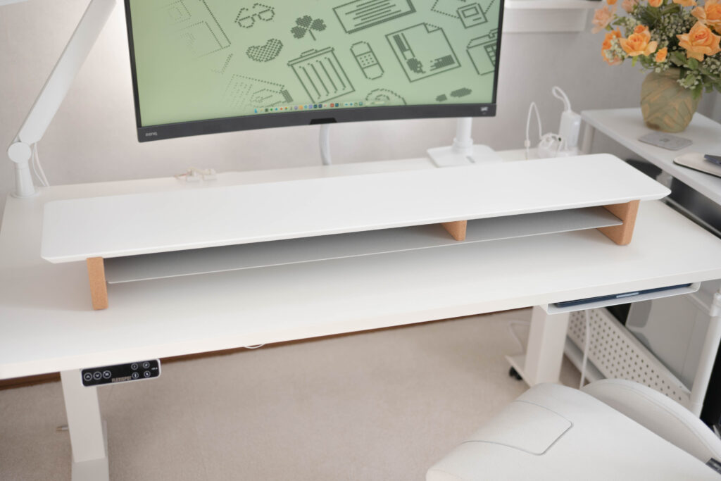 Grovemade deskshelf mattewhite【レビュー】｜最高級デスクシェルフ