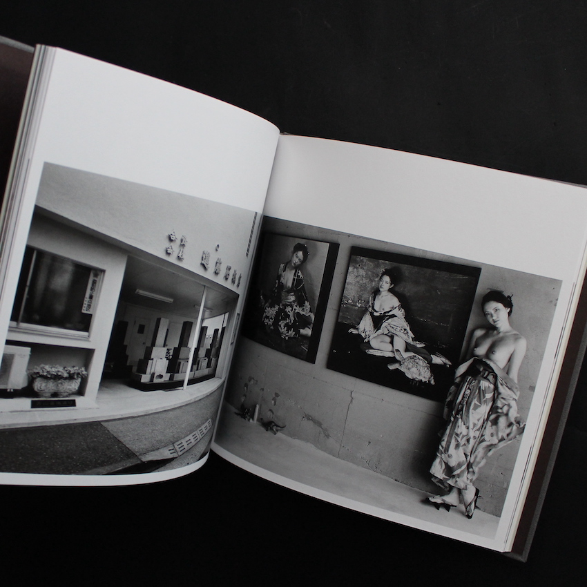 Tombeau Tokyo Nobuyoshi Araki × Guimet Museum - 荒木 経惟