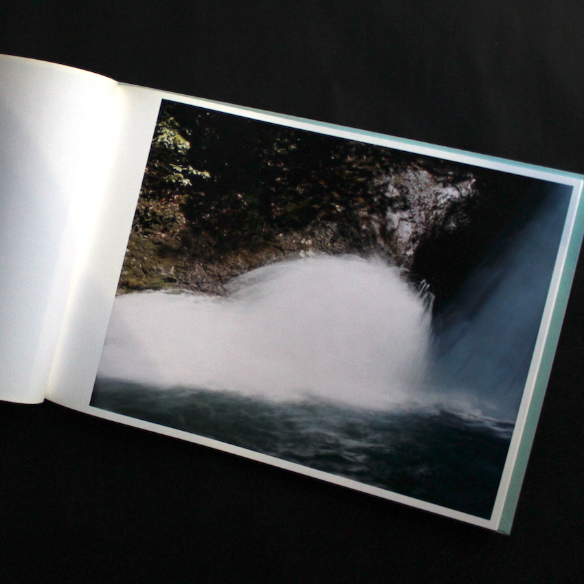 海と山のあいだ / Between the Sea nad the Mountain - Kumano（Signed