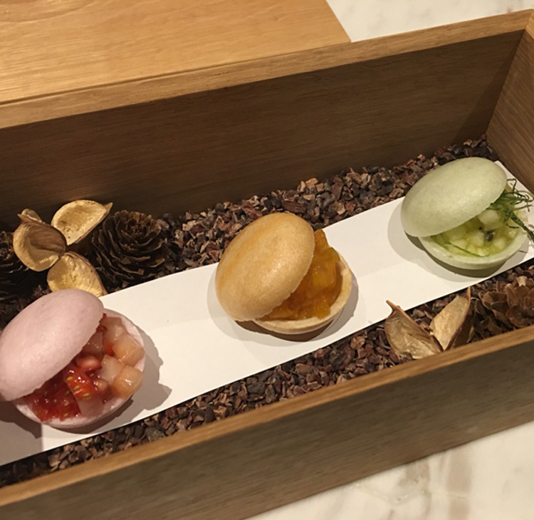 日本へ帰国したパリの一ツ星【Sola】の元オーナーシェフ、吉武広樹氏