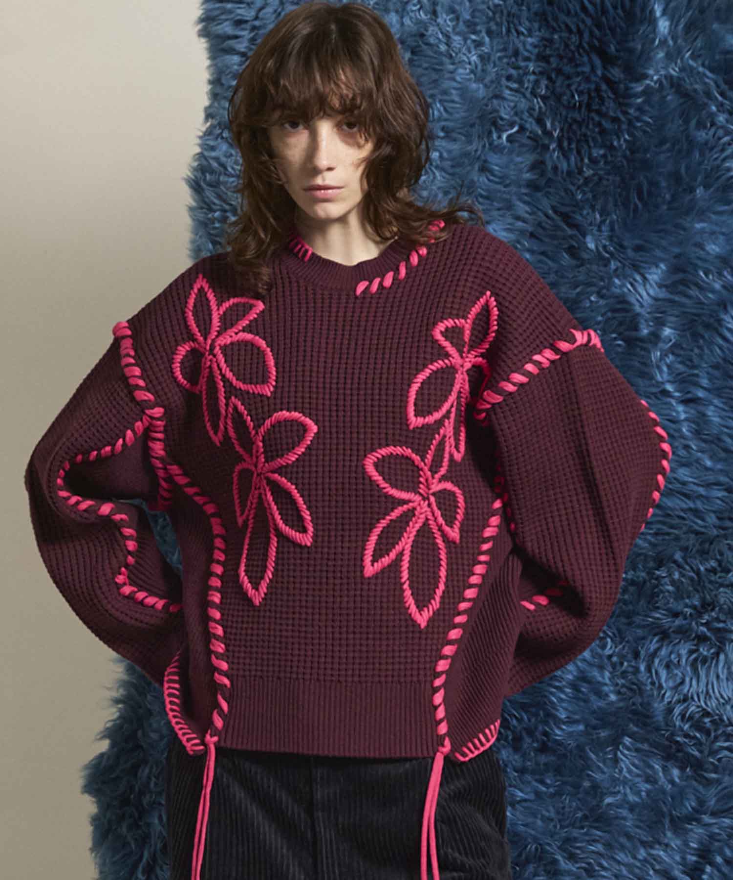 Oni-Waffle Flower Embroidery Prime-Over Crew Neck Knit Pullover