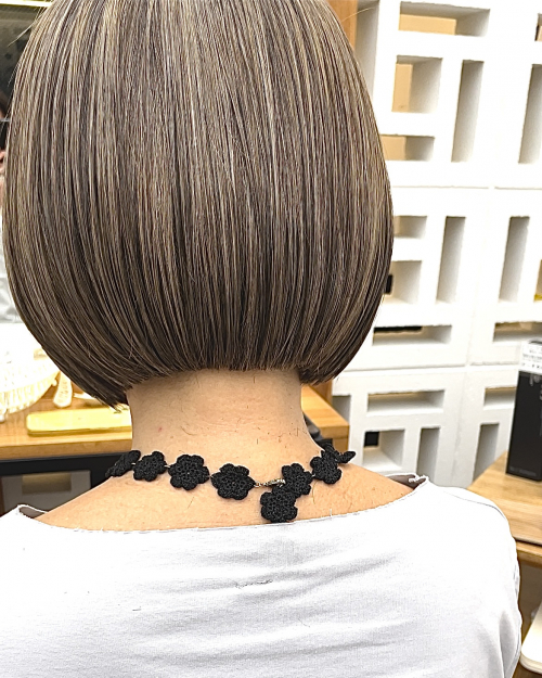 白髪染め」でリタッチばかり？もっとカラーリングを楽しみませんか？