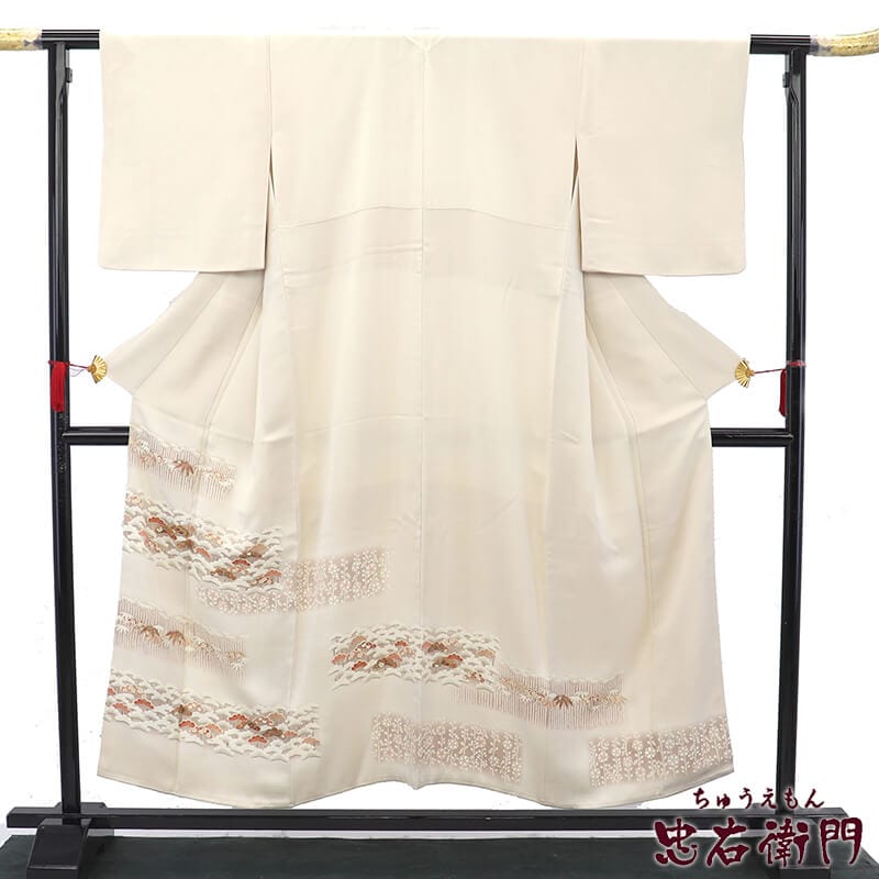 中古】 色留袖 訪問着仕立て 一つ紋 違い鷹の羽 袷 レディース 正絹 白