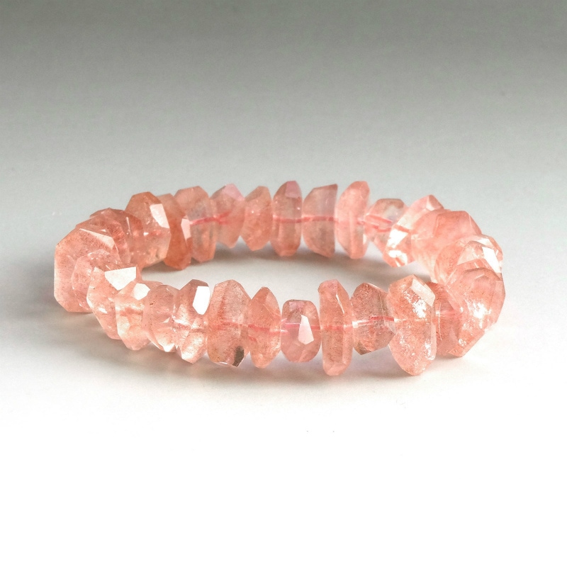 希少！蔵出し品カザフスタン産ストロベリークォーツラフカット