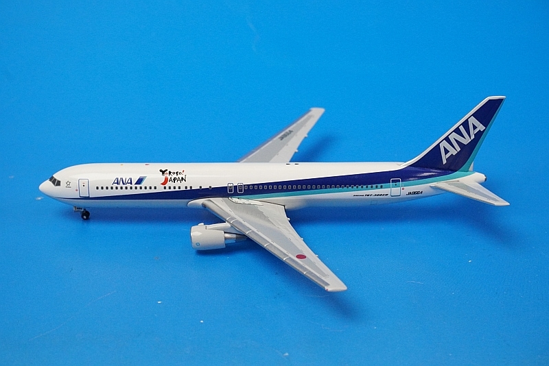 1/400 B767-300 ANA Yokoso!JAPAN ANAカーゴ JA8664 JA8970 JA601F