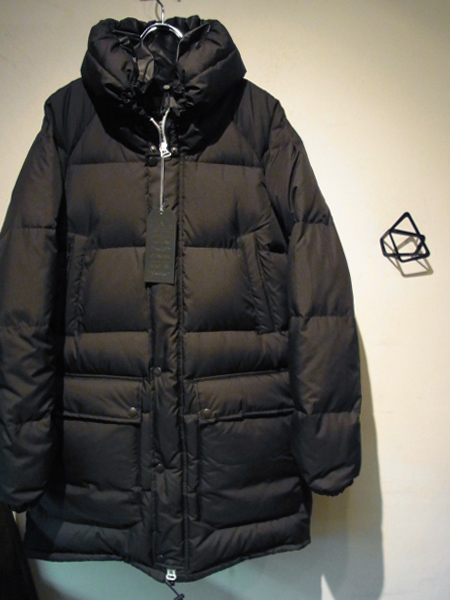 UNUSED（アンユーズド） ロングダウンジャケット ブラック - margin