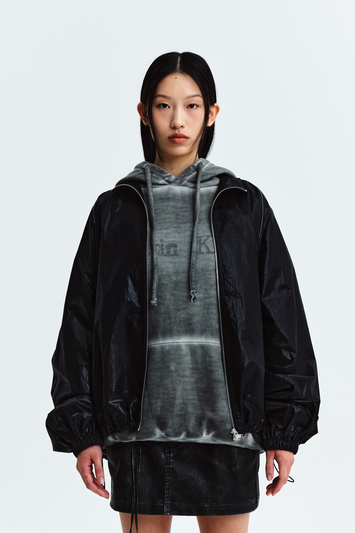 MUSINSA公式 | MATIN KIM MATIN KIM LOGO COATING JUMPER IN BLACK
