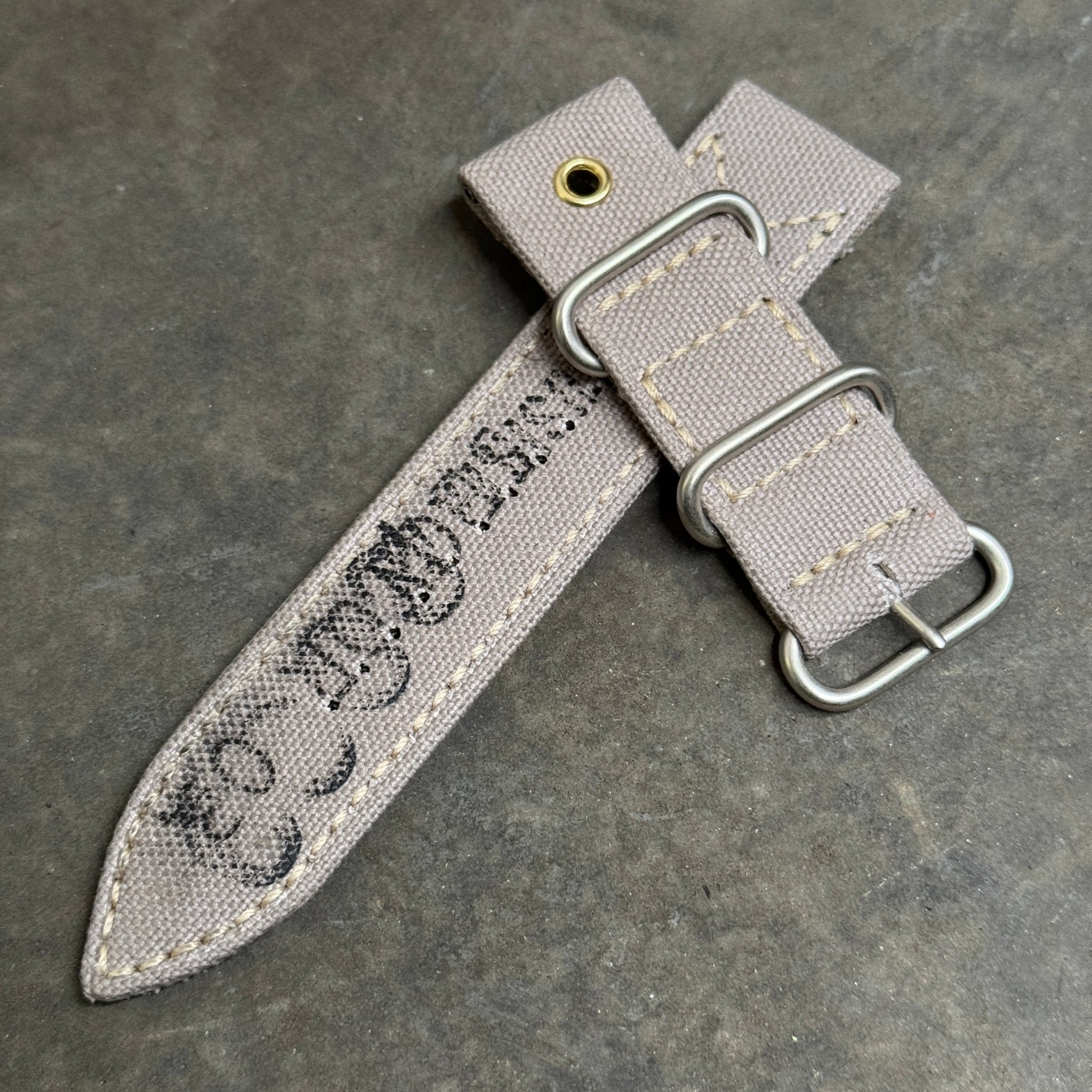 ミリタリーキャンバス – 松下庵