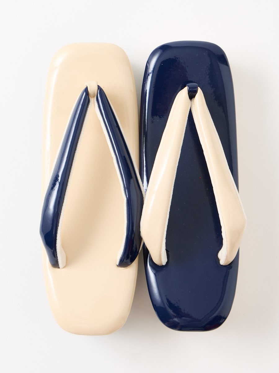 ラスト1点】草履「 妖 」(FREE ブラック): ふりふ ｜ミマツグループ