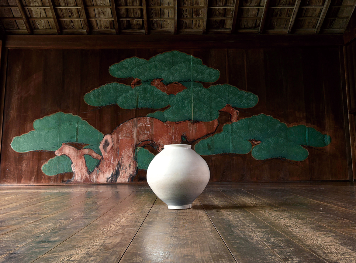 李朝 白磁 卍文透彫六角筆筒 李朝初期 高麗 柳宗悦 民藝館 李朝 白磁