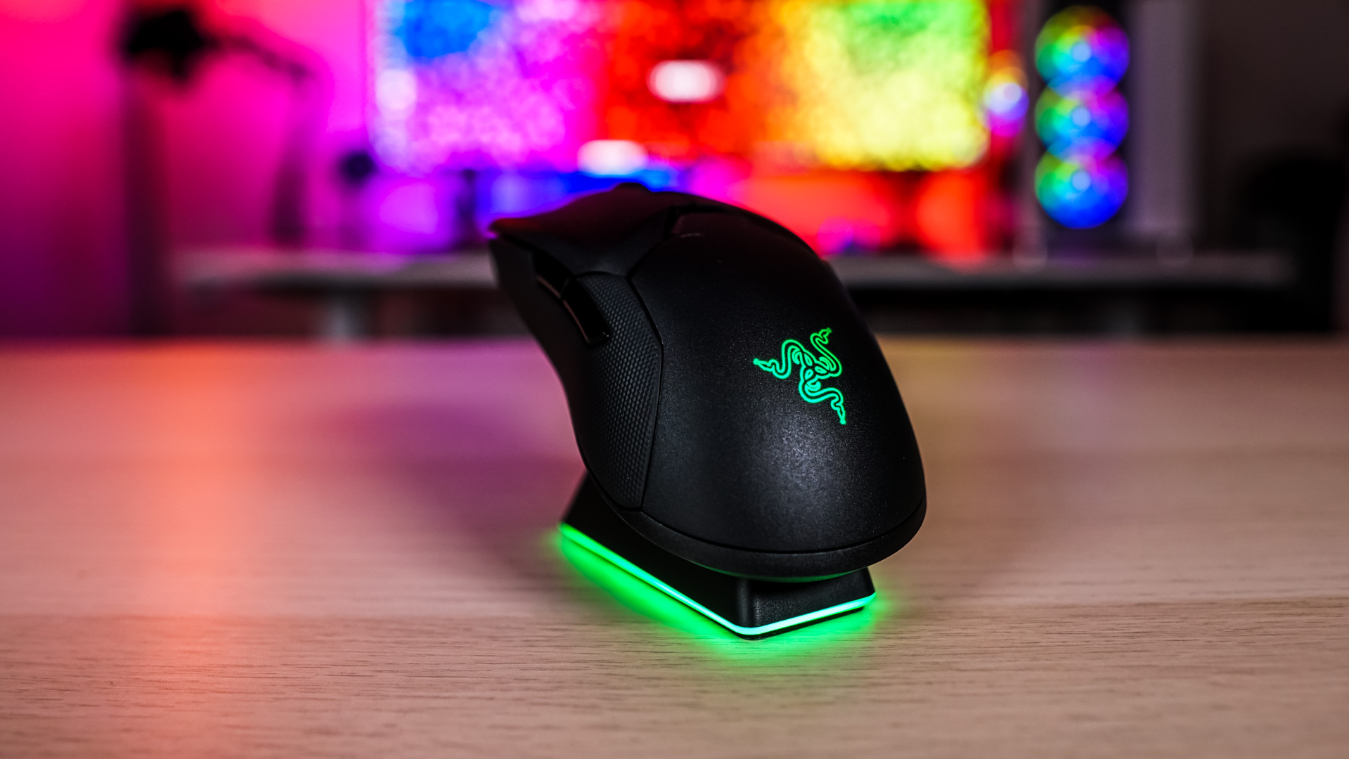 Razer Viper Ultimate Wireless Gaming Mouse Review | ThinkComputers.org