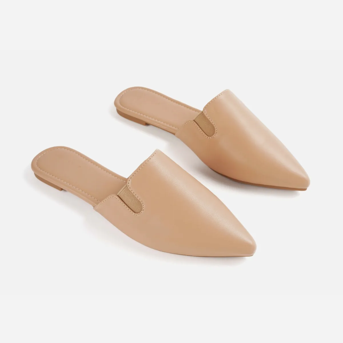 Cloe Women Mule Shoes in Saucy Gold, (Size 7) | WalkOn | TIJN