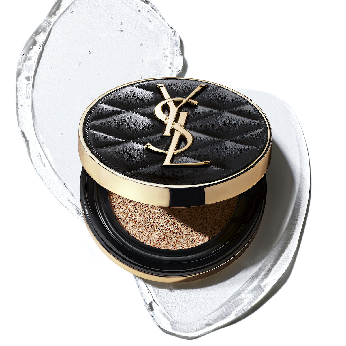 YSL」の人気クッションファンデーション2型がドレスアップ 限定