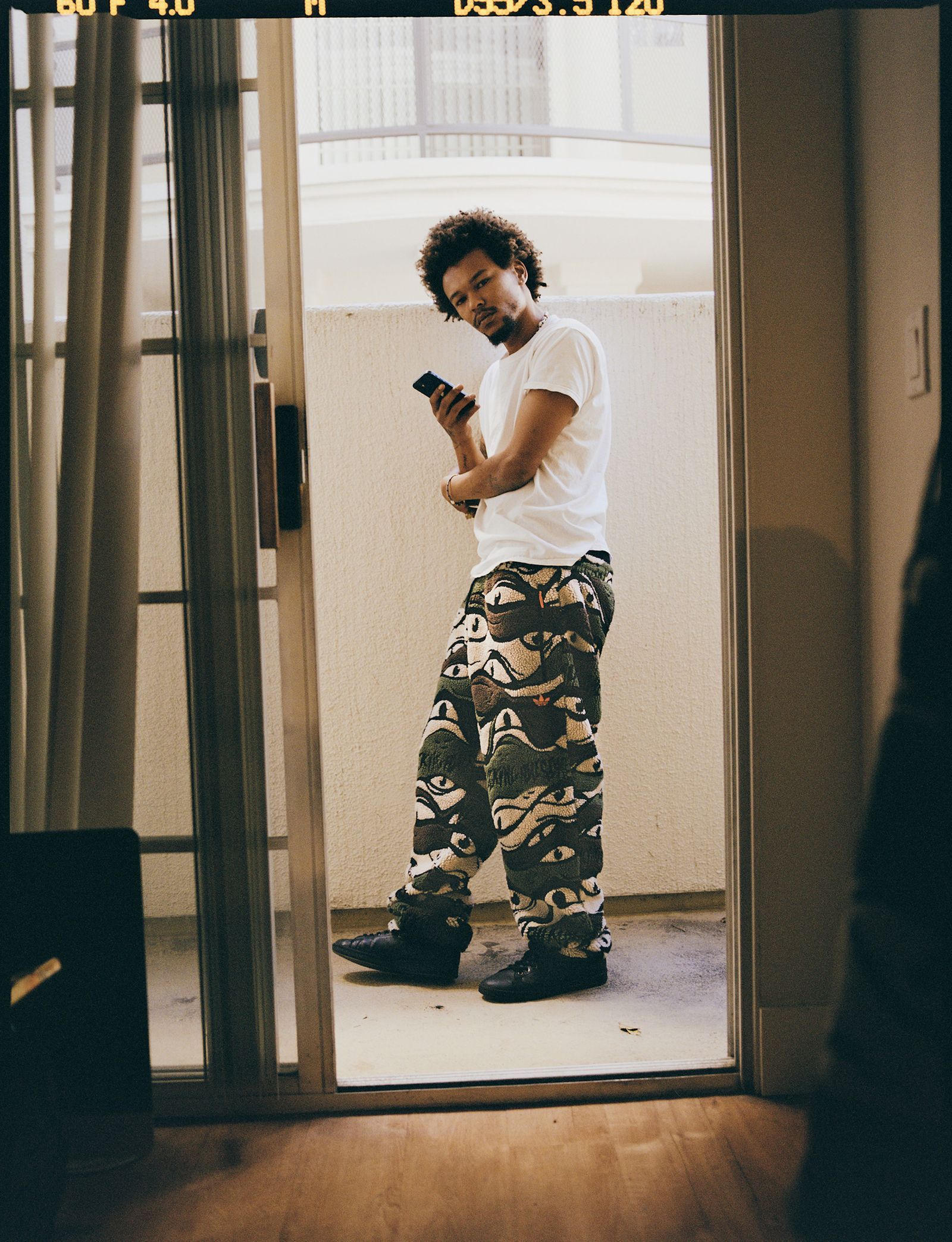 アディダス スケートボーディングとファッキン オーサムの最新コラボに