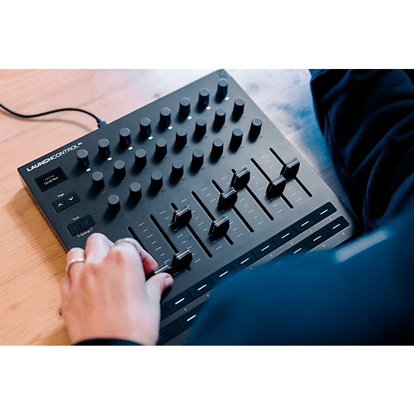 Novation Launch Control XL 3 MIDI Control Surface | Guitar Center
