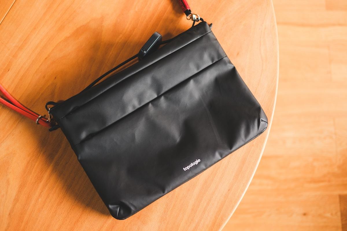 13インチがピッタリ。やっと出会えた個人的PCバッグの決定版