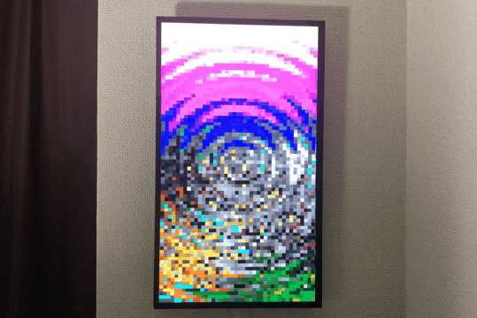 17.3インチの窓が、暮らしに動きを与える。アートフレーム｢Mono X7