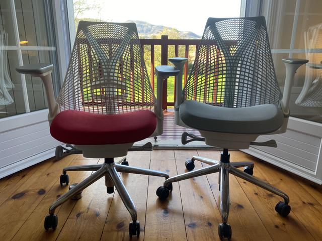 在宅勤務のお尻に愛を：ハーマンミラー｢セイルチェア｣レビュー（1000