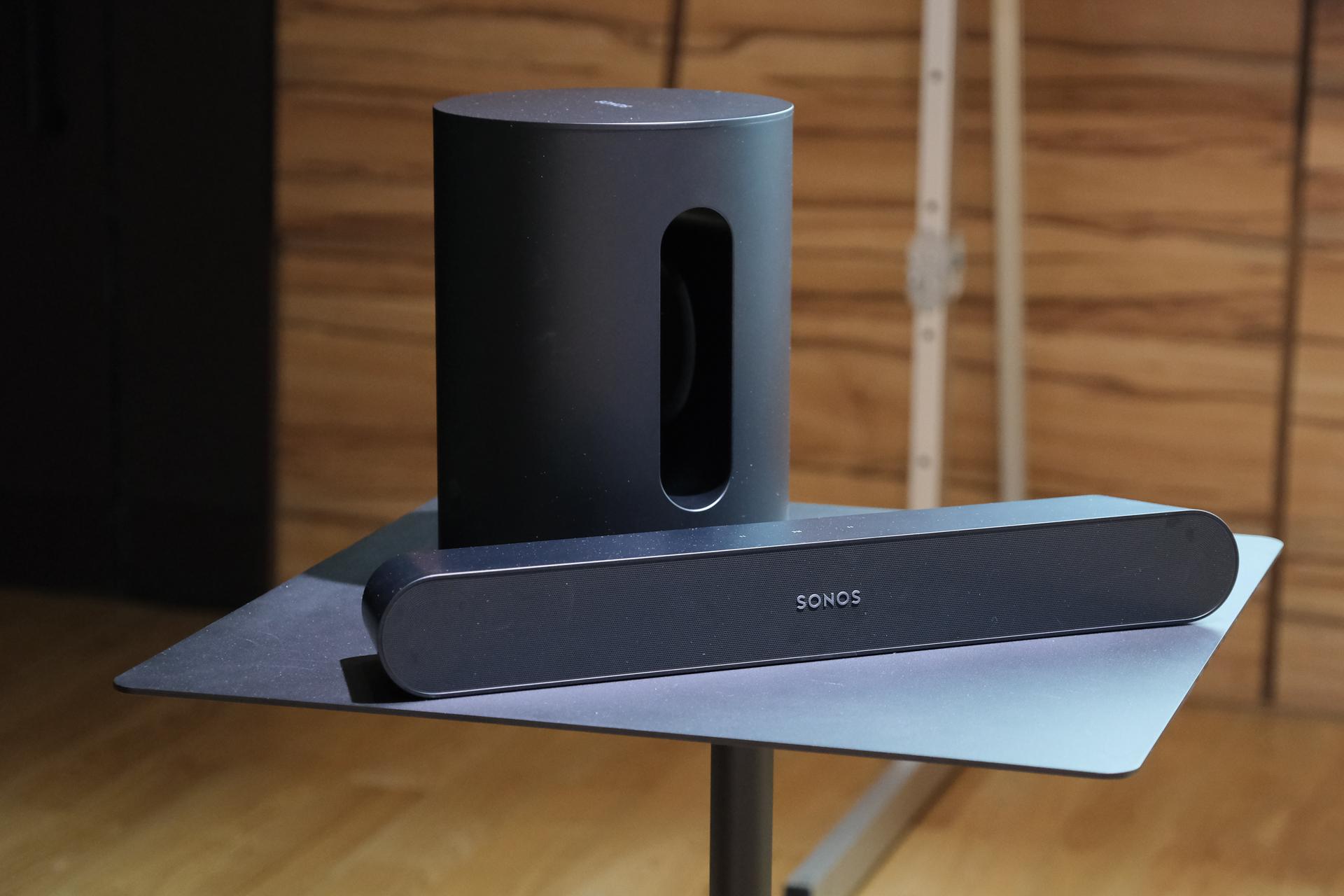 このサイズ、日本の住宅にジャストすぎる。SONOSの小型サウンドバー