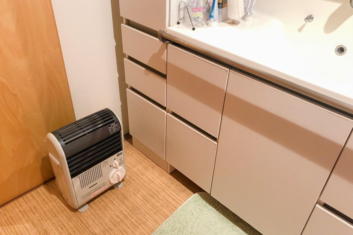 Iwataniの「風暖」はカセットガスで使えるファンヒーター！ 防災グッズ