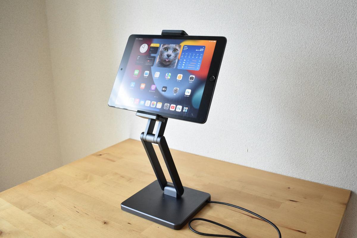 8in1ハブとタブレットスタンドが一体化。折り畳み式「MagHub 3」を試し