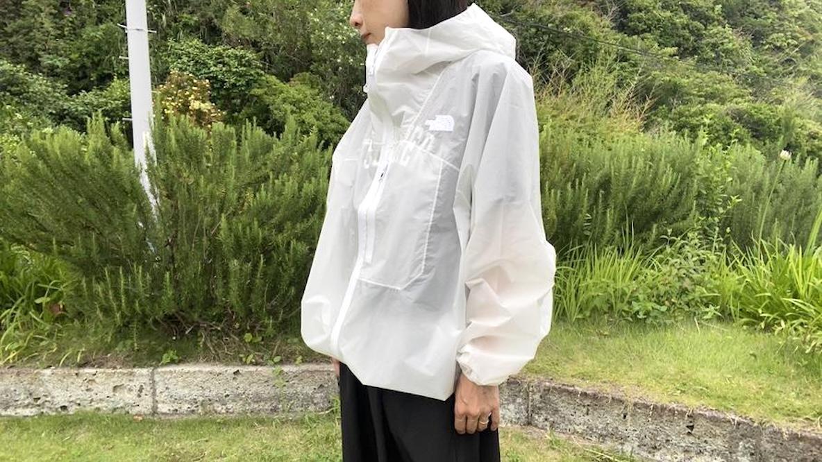 THE NORTH FACEのタプトポンチョなら梅雨も気分よく過ごせる | ROOMIE
