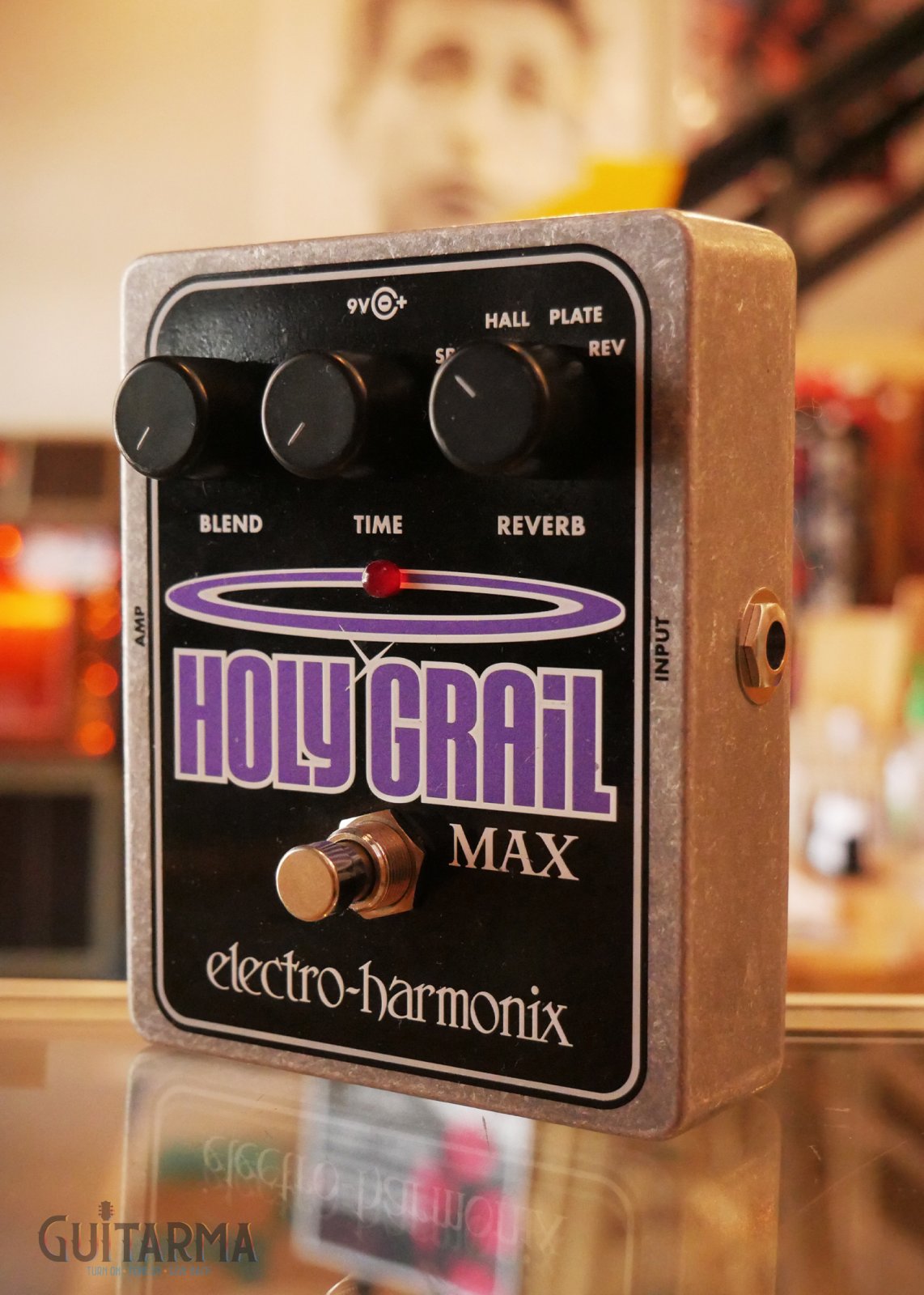 Electro-Harmonix Holy Grail MAX reverb pedal