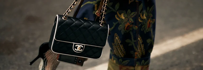 The Black Chanel Handbag: A Timeless Must-Have | SACLÀB