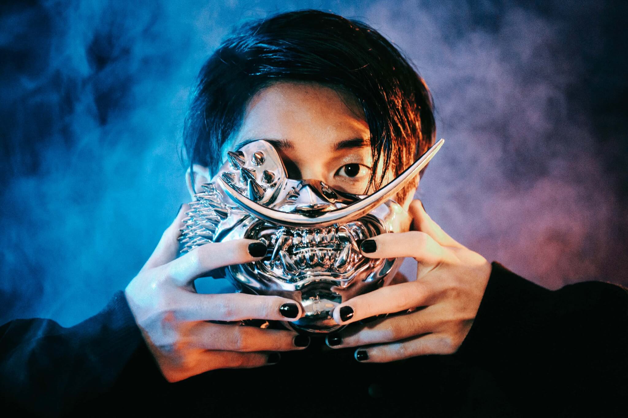 陶芸家・古賀崇洋 究極の盃『頬鎧盃 弦月形』LIMITED EDITION作品の