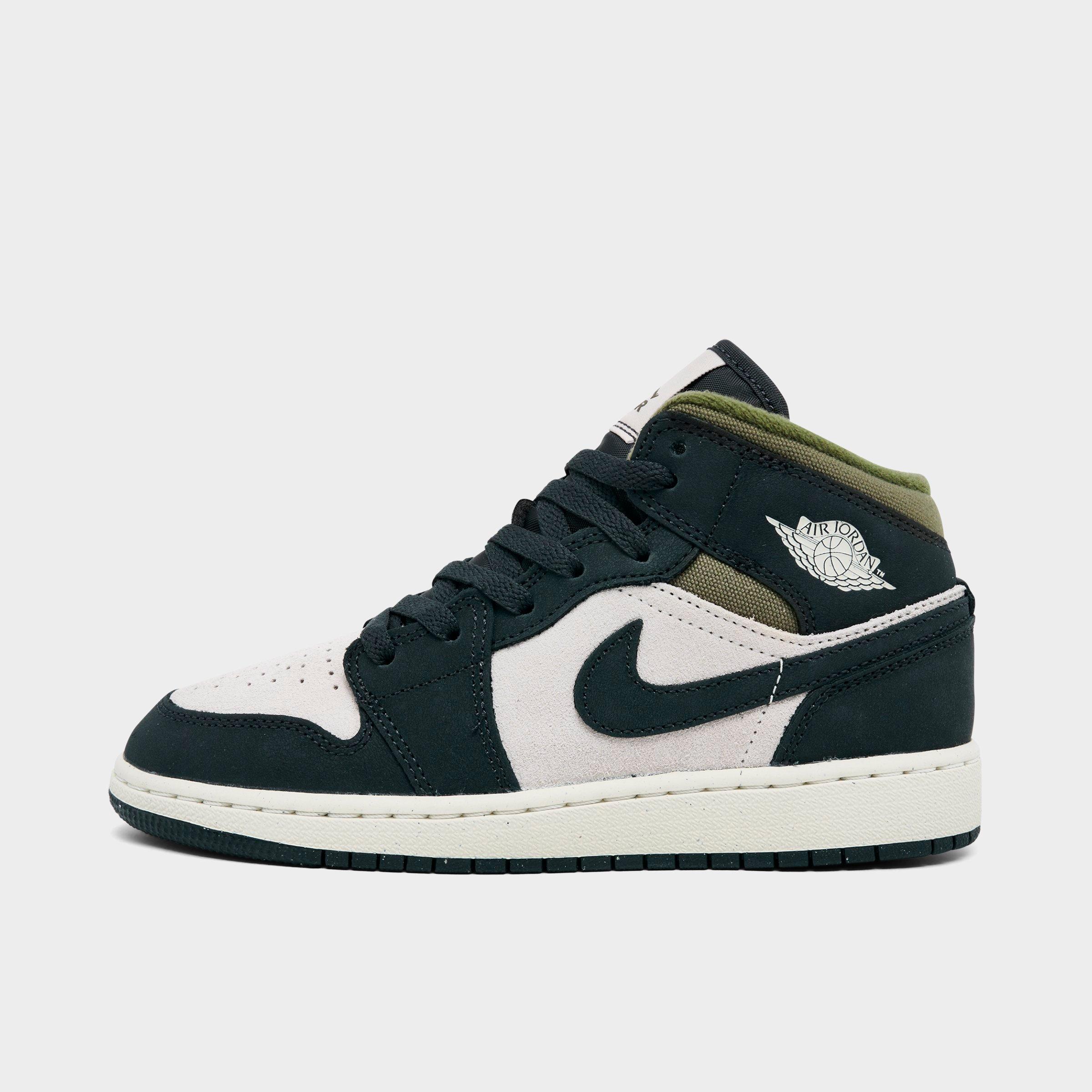 Big Kids' Air Jordan Retro 1 Low SE Casual Shoes | Finish Line