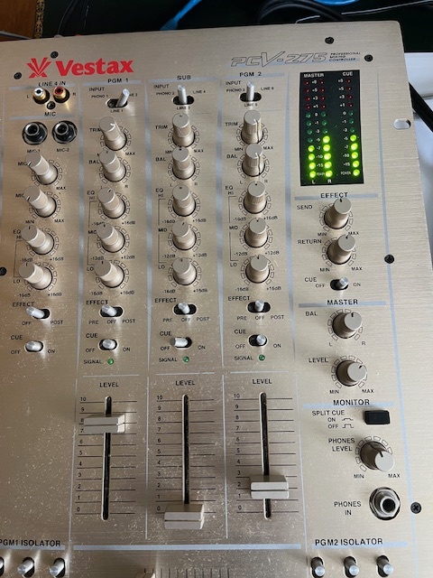 PCV-275 - Vestax PCV-275 - Audiofanzine