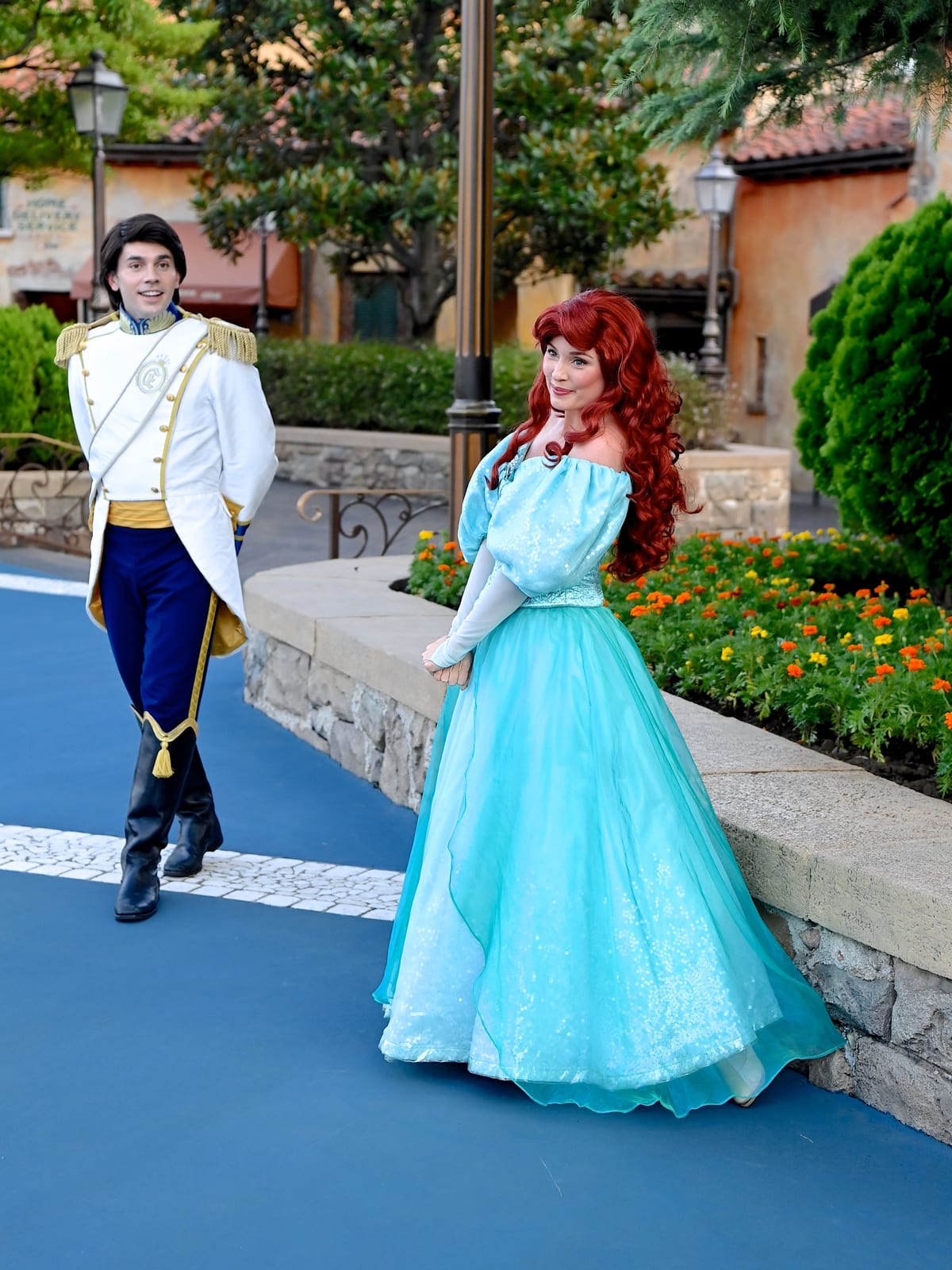 ドレス姿のアリエル・エリック登場！ディズニーシー・プラザ『リトル