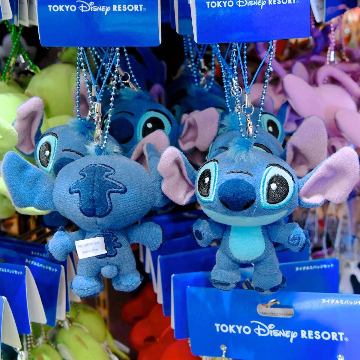 2頭身姿がかわいい！東京ディズニーランド ぬいぐるみストラップキー