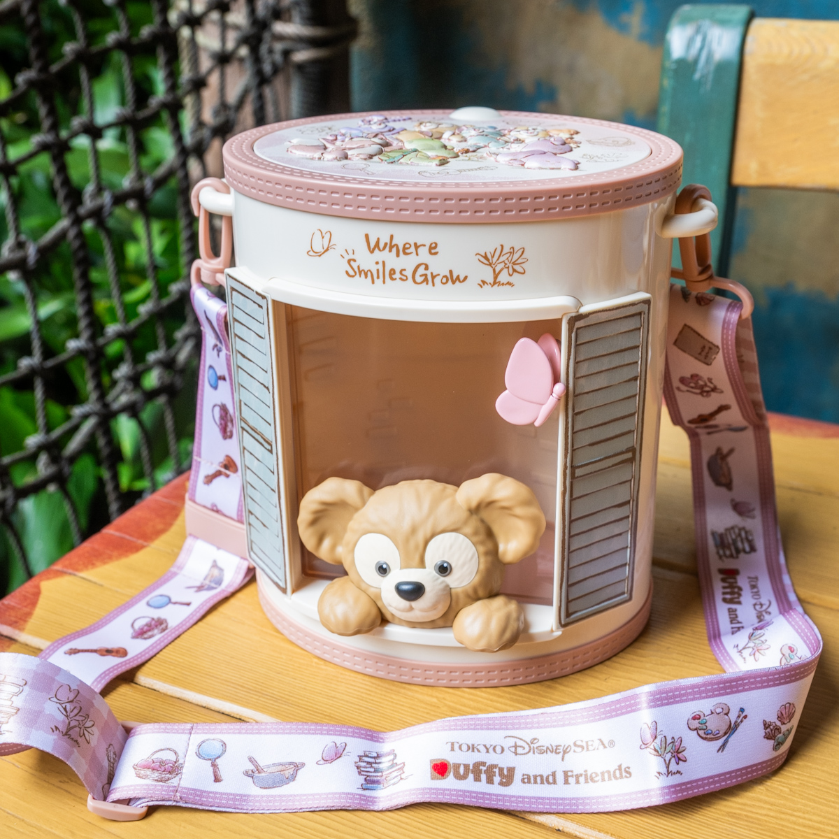 ダッフィー＆フレンズ7人集合デザイン！東京ディズニーシー“ウェア