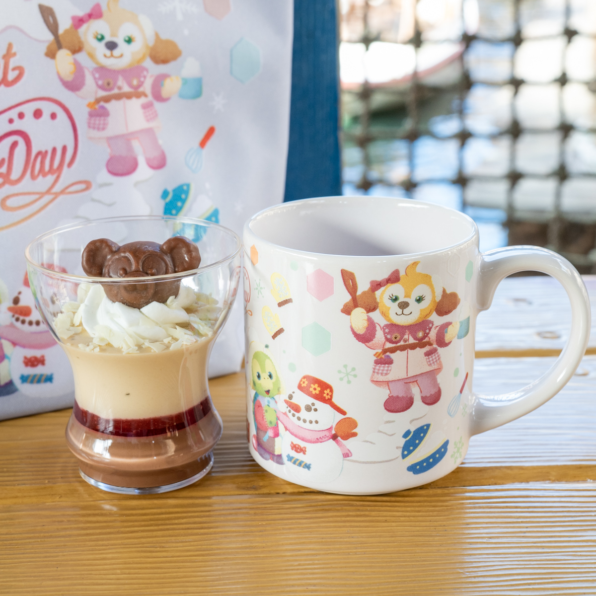 スーベニアカップ付き！東京ディズニーシー「ダッフィー&フレンズの